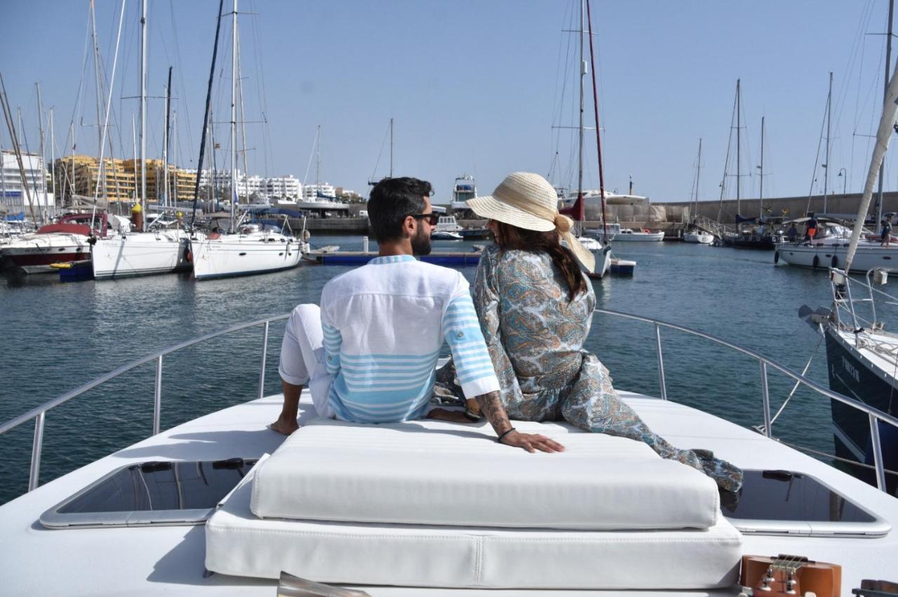 فندق Luxury Boat Karamba I سان ميغيل ذي أبونا المظهر الخارجي الصورة